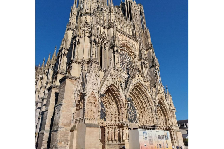 Reims by a local : Cathedral and small winemakers champagnes