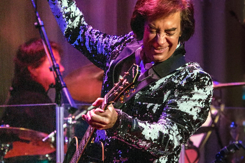 Las Vegas: King of Diamonds - The Neil Diamond Tribute Show Las Vegas: King of Diamonds - Neil Diamond Show - GA Ticket
