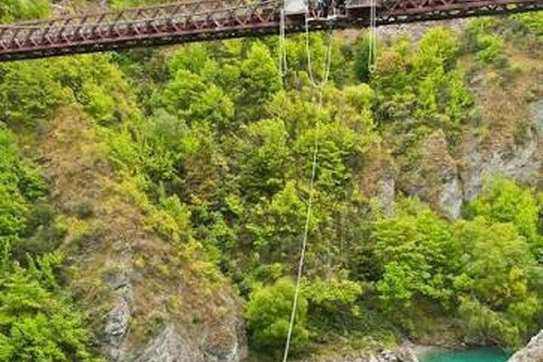 Private Arrowtown, Wanaka & Day Tour from Queenstown,8 Hours Private Tour – 1–3 Pax – 8 Hours