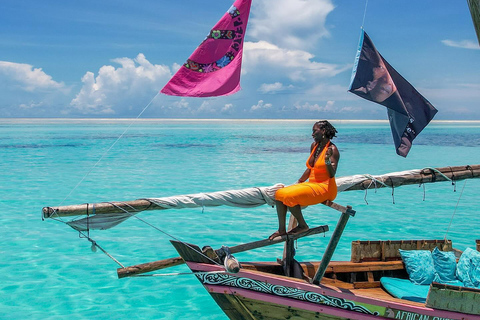 Zanzibar: Mnemba eiland privé dhow cruise met lunch