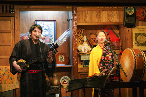 Visite des bars de Naha à Okinawa