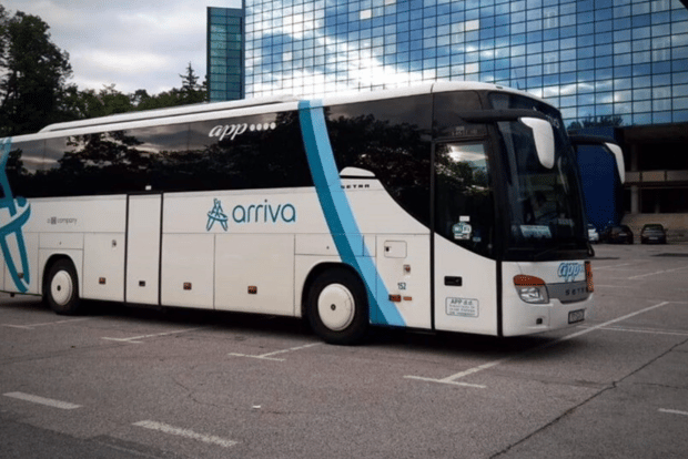Rijeka: Transferência direta de ônibus de/para Krk