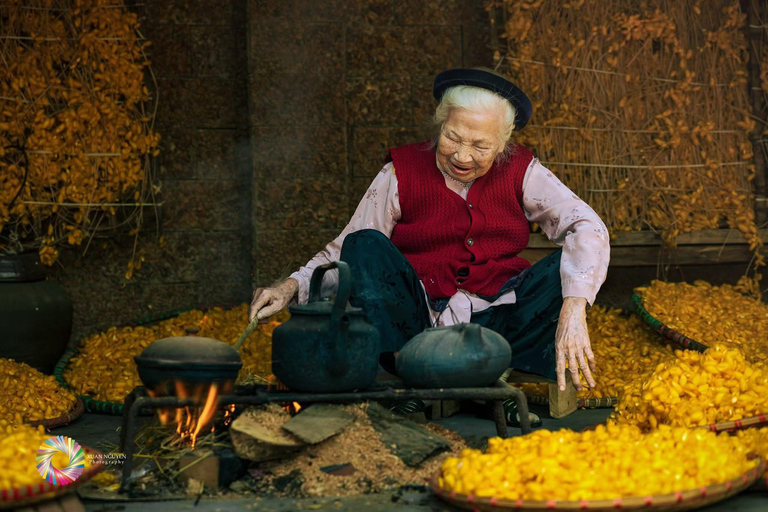 Hanoi: Duong Lam, Carpentry & Silk Village Or Incense & Hat Private: Incense Village & Hat Village & Silk Village