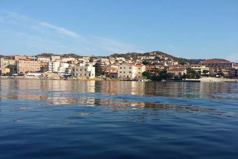 From Palau: La Maddalena Archipelago 4 Stops Boat Tour From Palau: La Maddalena Archipelago Full-Day Boat Tour