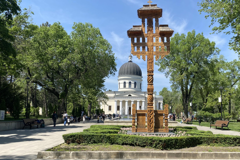Private Moldova Trip, Chisinau & World's Largest Wine Cellar