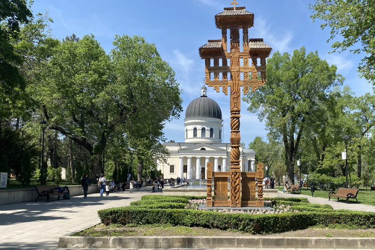 Private Moldova Trip, Chisinau & World's Largest Wine Cellar
