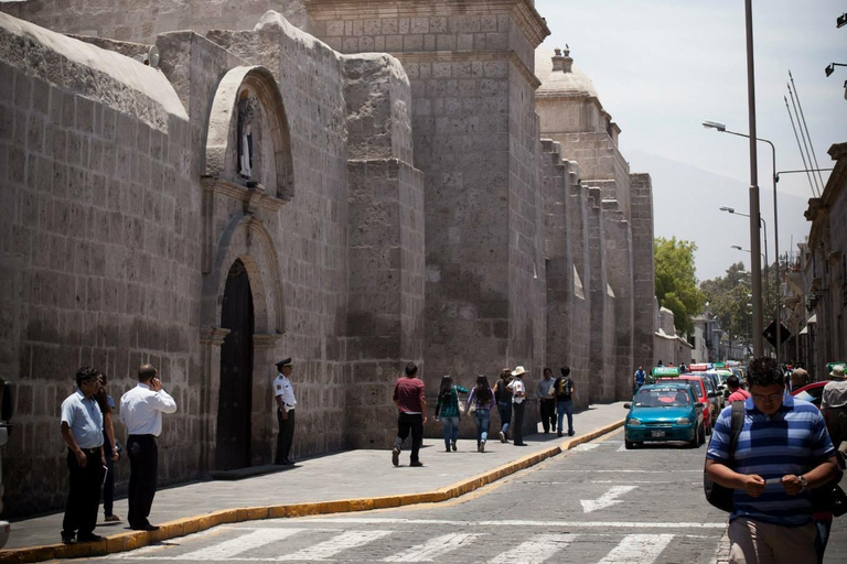 Arequipa: Morning city tour or Sunset city tour