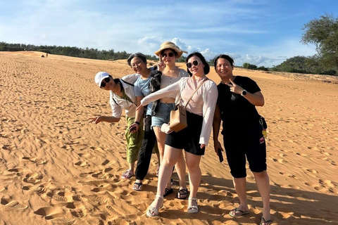 Mui Ne: White Dunes Sunset, Jeep & ATV Adventure Jeep Tour + ATV Passenger Ride