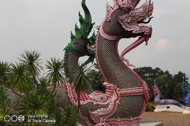 4 Experiences: Elephants, Sticky waterfalls, Market &amp; templeElephants: Sticky waterfalls: Local Market: Wat Banden