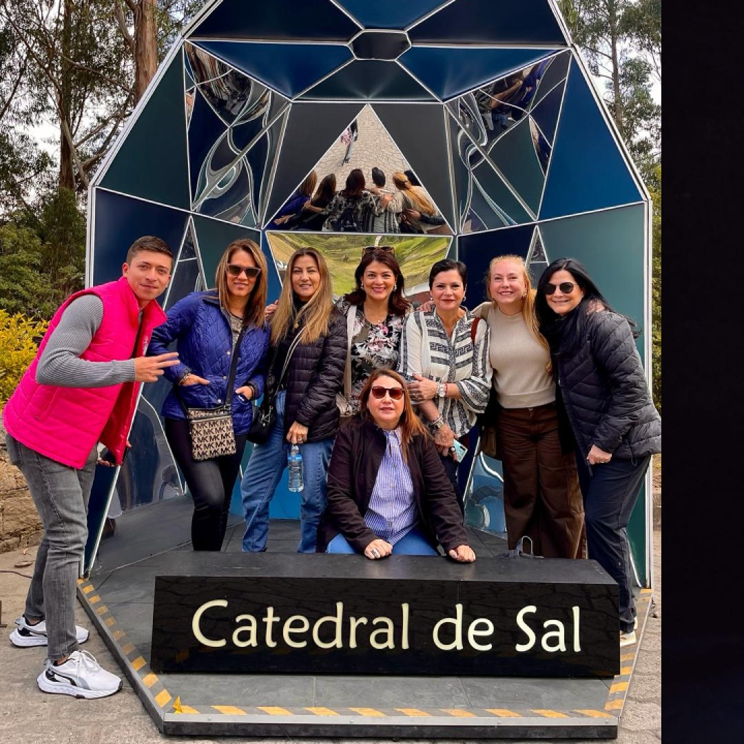 Colagem de mídia