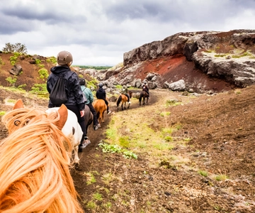 Reykjavik: Red Lava Horse Riding Tour