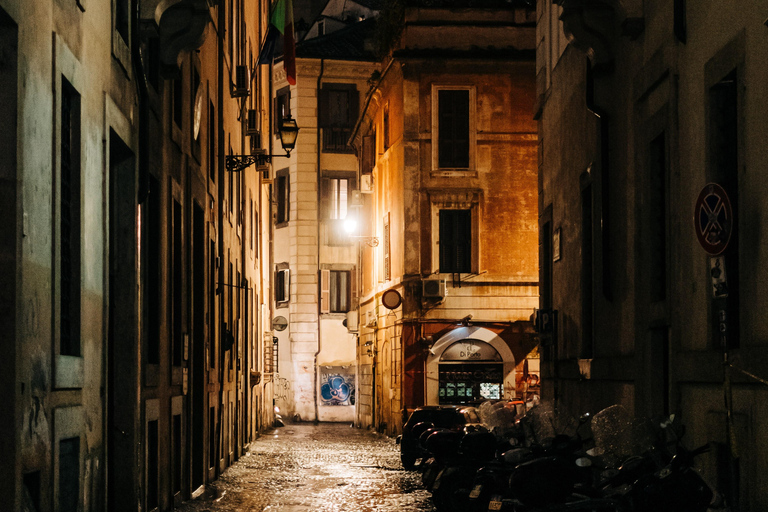 Rome: Guided Haunted Rome Ghost Tour with Dowsing Rods