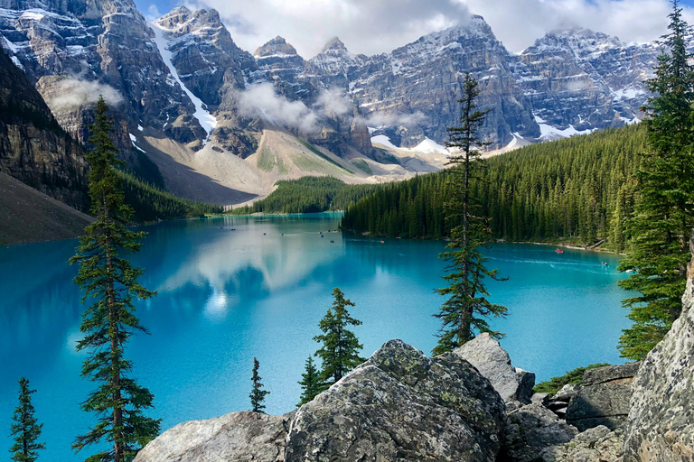 Unbeatable Deal : 3-Day Tour to Banff, Jasper & Drumheller Banff: 3-Day Guided Tour to Banff, Jasper & Drumheller