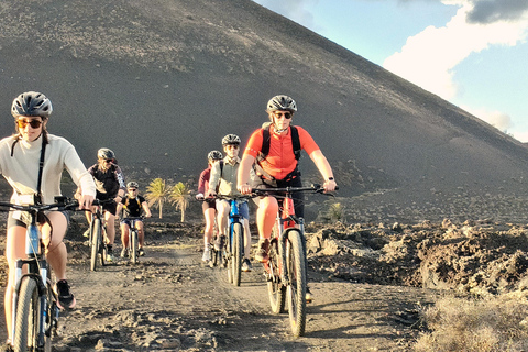 Lanzarote: Guided ebike tours of the Timanfaya volcanoes
