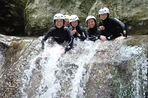 Nevidio kanjonpaddling