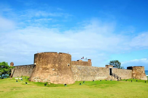 Private City Highlights Shore Excursion & Guided Tour