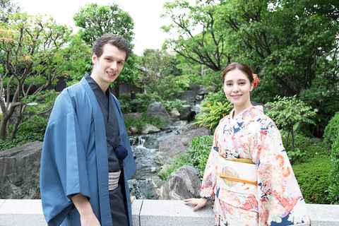Tokyo: Guided Walking Tour with Kimono Experience