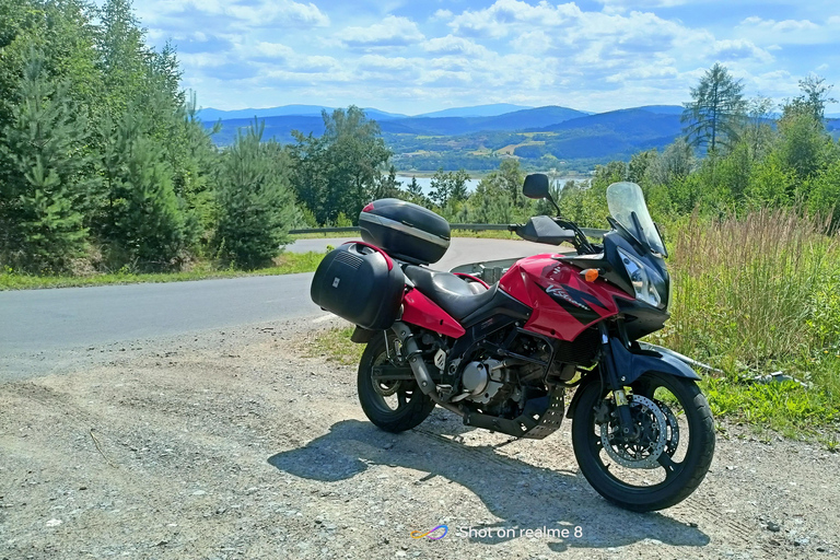 Krakow: Guided Motorcycle Tours in Spanish Motorbike tours in southern Poland on small 125cc motorbikes