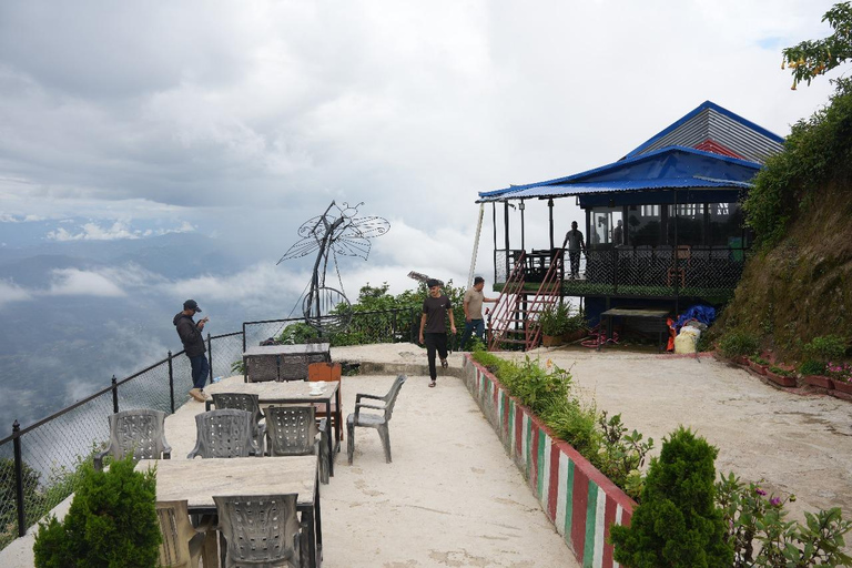 Kathmandu: Nagarkot Sunset Tour with Himalayan Views Kathmandu: Nagarkot and Bhaktapur Durbar Square with dinner