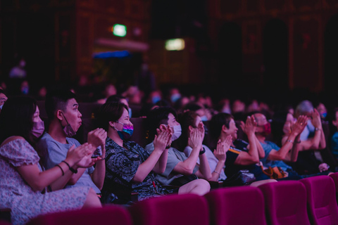 Bangkok: Inträdesbiljett till Golden Dome Cabaret ShowSittplatser i VIP-zonen