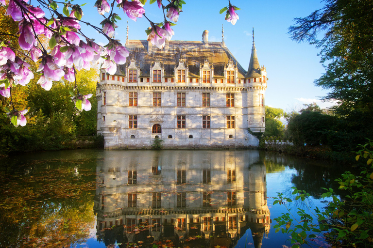 Azay-le-Rideau Castle : Guided Half-Day Tour from Tours