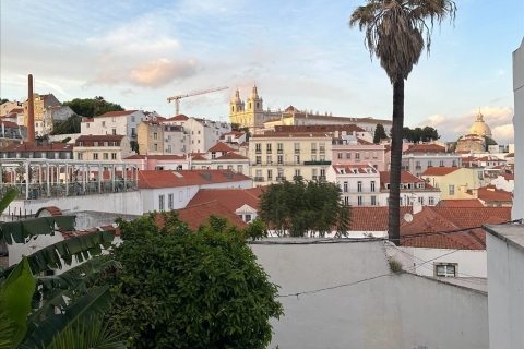 Lisbon: Tuk Tuk Full City Tour