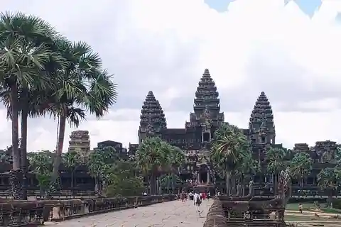 Uma pequena excursão partilhada aos templos de Angkor
