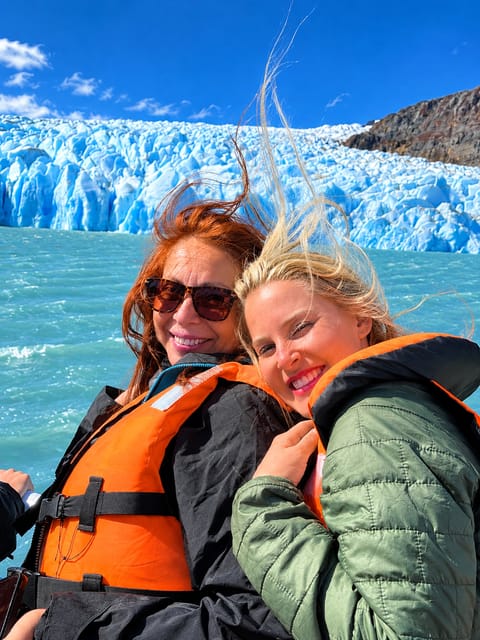 Puerto Natales: Grey Glacier Cruise Tour