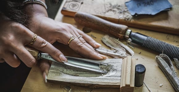 Sorbas: Workshop to connect with Almeria through desert wood