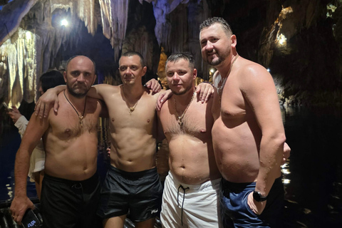 Coron: Pukaway Cave Private Tour with Picnic Lunch