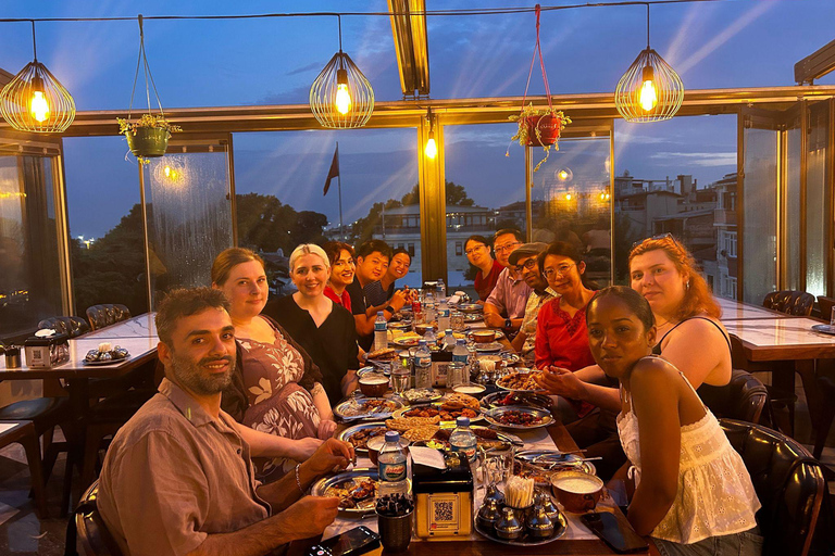 Istambul: Noite de comida turca e experiência no terraço