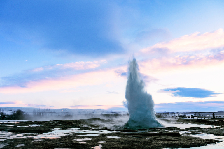 Ab Reykjavik: Golden Circle & Kerid-Krater TagestourTour mit Abholung an der Bushaltestelle 12