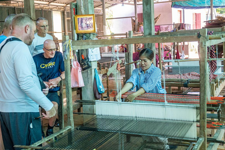 Phnom Penh: City Tour include S-21 Museum & Killing Field Haft Day: City Tour - No Killing Fields & Tuol Sleng