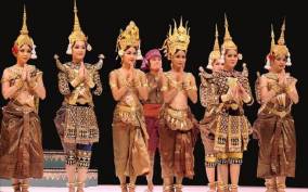 Apsara Performance with Dinner include Pick up & Drop off