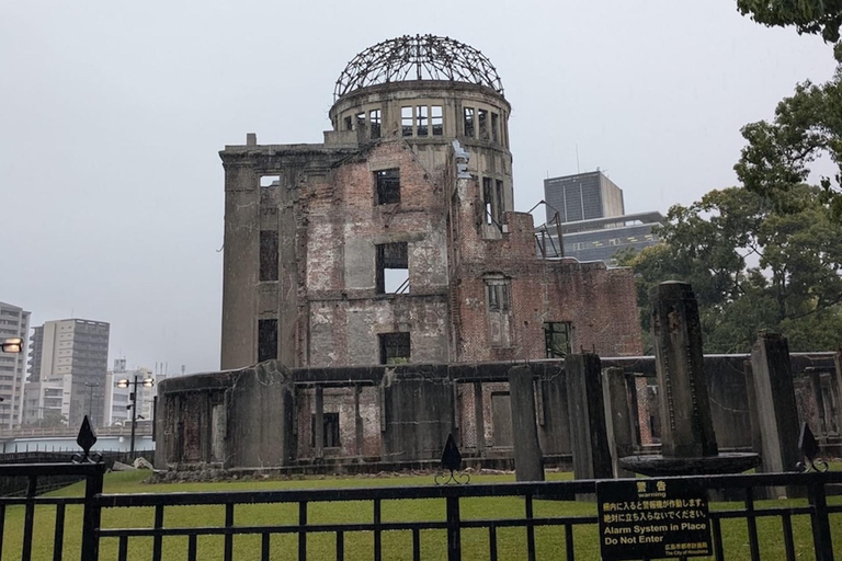 Hiroshima: Rundvandring vid Peace Memorial Park och i närheten