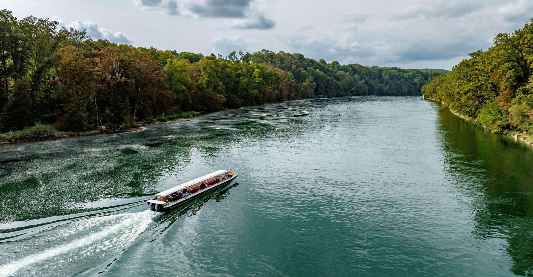 Neuhausen am Rheinfall, Rhine Falls Boat Tour - Housity