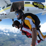 Tandem Skydive Experience in Taupo Tandem Skydive Experience in Taupo