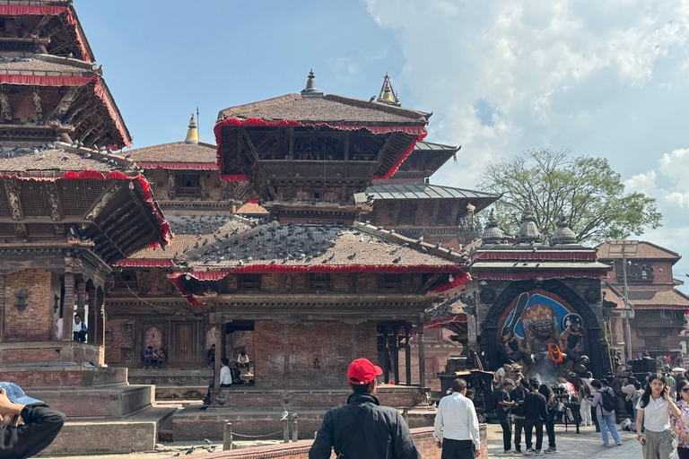 Katmandu: wycieczka piesza śladami dziedzictwa kulturowego z lokalnym przewodnikiemKatmandu: Wycieczka piesza śladami dziedzictwa kulturowego z lokalnym przewodnikiem