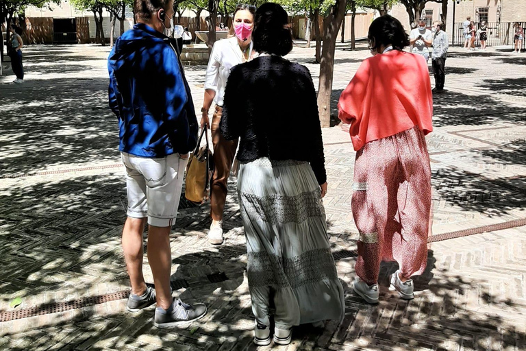 Seville: Cathedral & Giralda Priority Access guided tour Seville: Cathedral & Giralda English Guided Tour Priority En