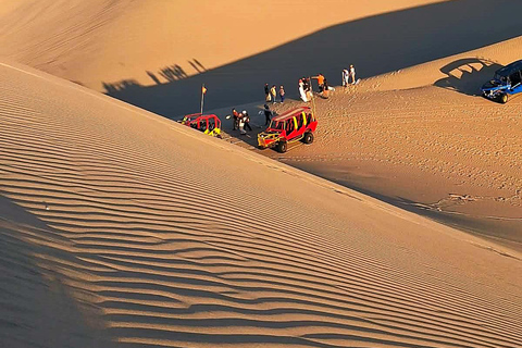Huacachina: Dune Buggy Sightseeing Tour / Sandboard / Sand Ski / Bodyboard / Sunset-Toast Huacachina: Dune Buggy Sightseeing Tour / Sandboard / Sand Ski / Bodyboard / Sunset Toast