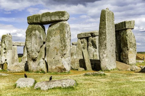 Von London aus: Stonehenge HalbtagestourStonehenge Halbtagestour mit Thames River Cruise Ticket