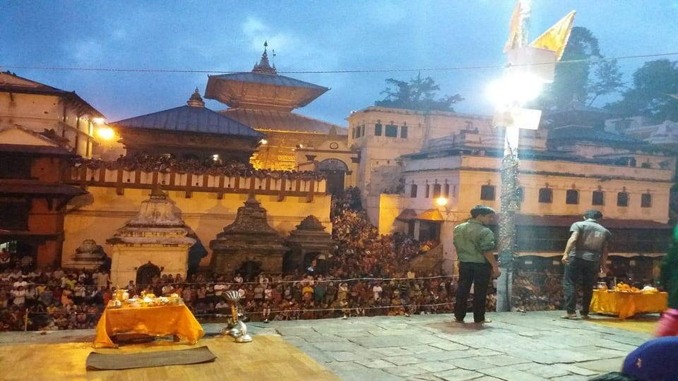 Kathmandu Uur Nacht Pashupatinath Aarti Tour Getyourguide