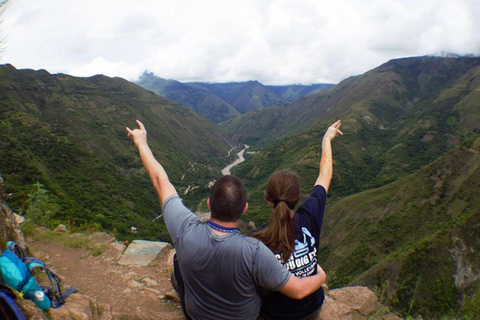 Cusco: Half-Day Tour to Chinchero, Moray & Maras Salt Mines