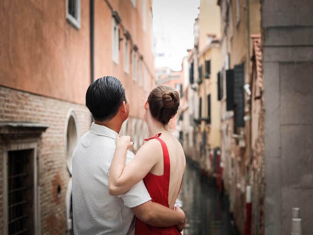 Venice: Portrait Photoshoot with a Photographer