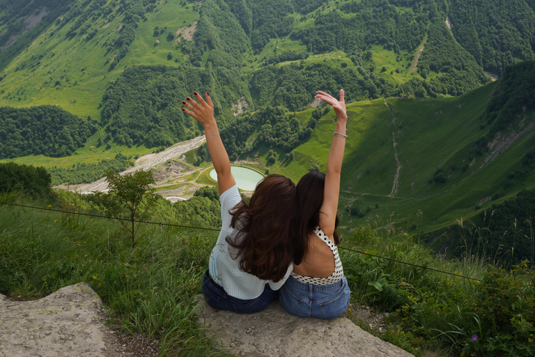 Kazbegi Day Tour from Tbilisi with Local Tastings