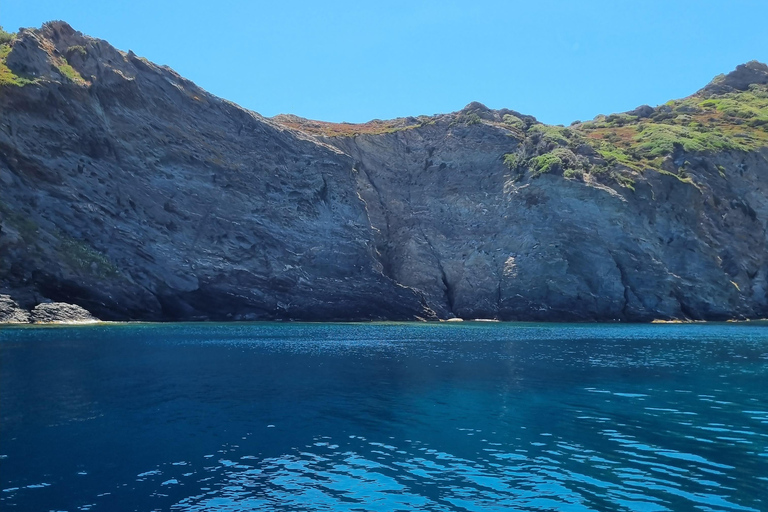 Boat trip around Porquerolles and Giens Day trip by boat around Porquerolles and Giens