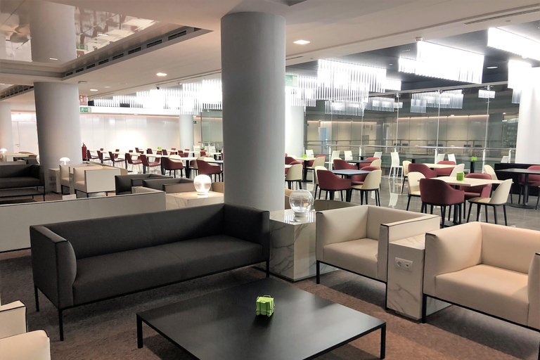 Barcelona: Toegang tot de Pau Casals VIP Lounge op de luchthaven (T1)