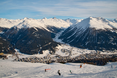 Central Switzerland: 7-Day Ski & Snowboard Week