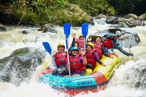 Lombok Rafting, Cultural Village & rice field panorama Walk - Image 3