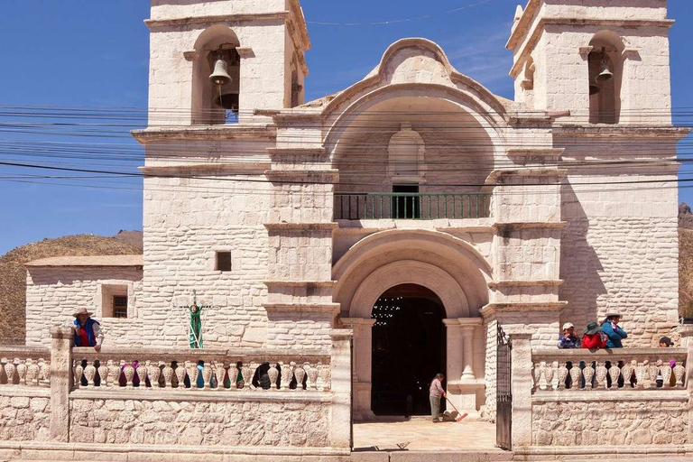 2-day tour to the Colca Valley and the Cruz del Condor